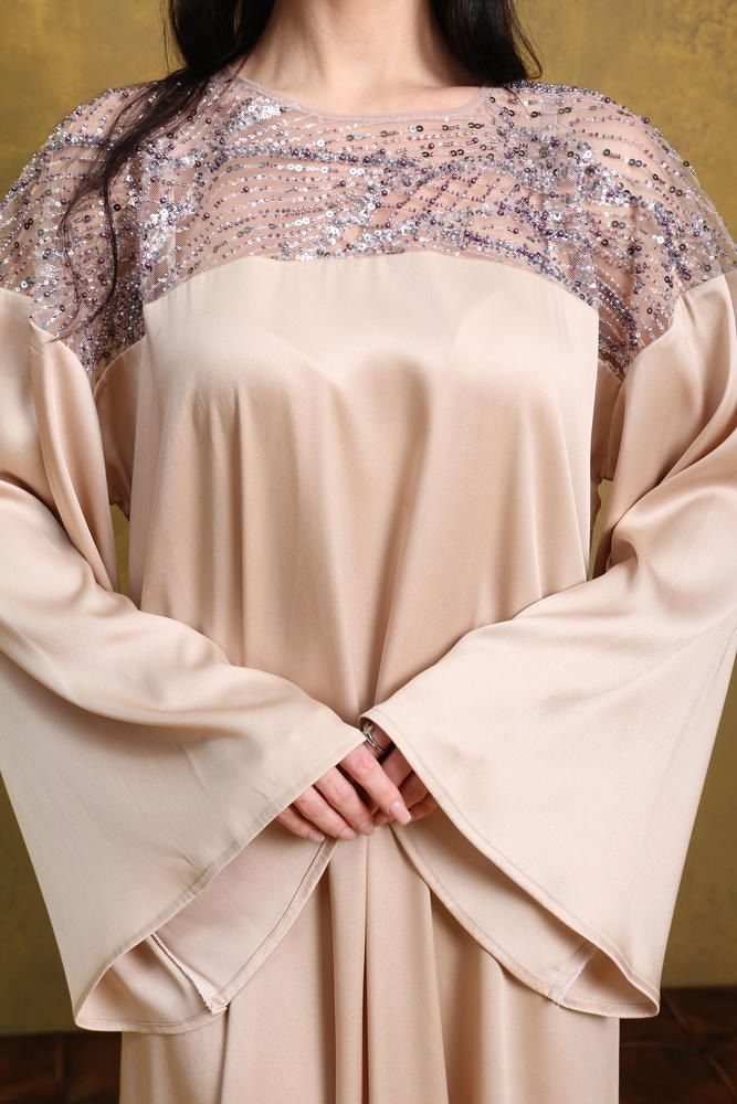  Embroidered Jalabiya with Outer Belt Stretch Crepe with Embellished Tulle_thumbnail_3