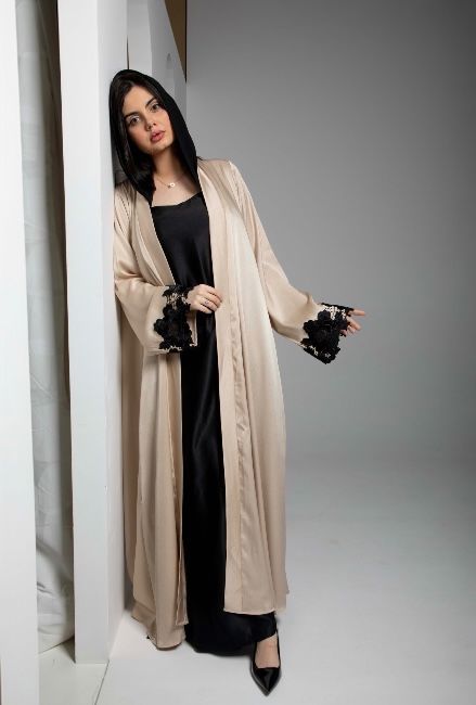 Satin Elegance_thumbnail_2